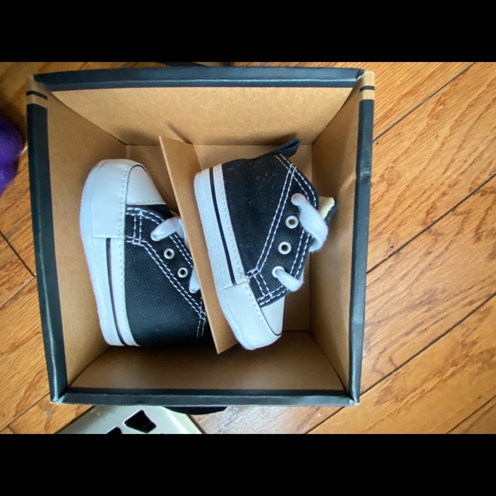 Black Converse